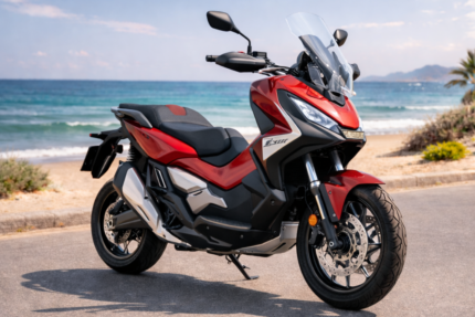 Honda SH 125 (White)